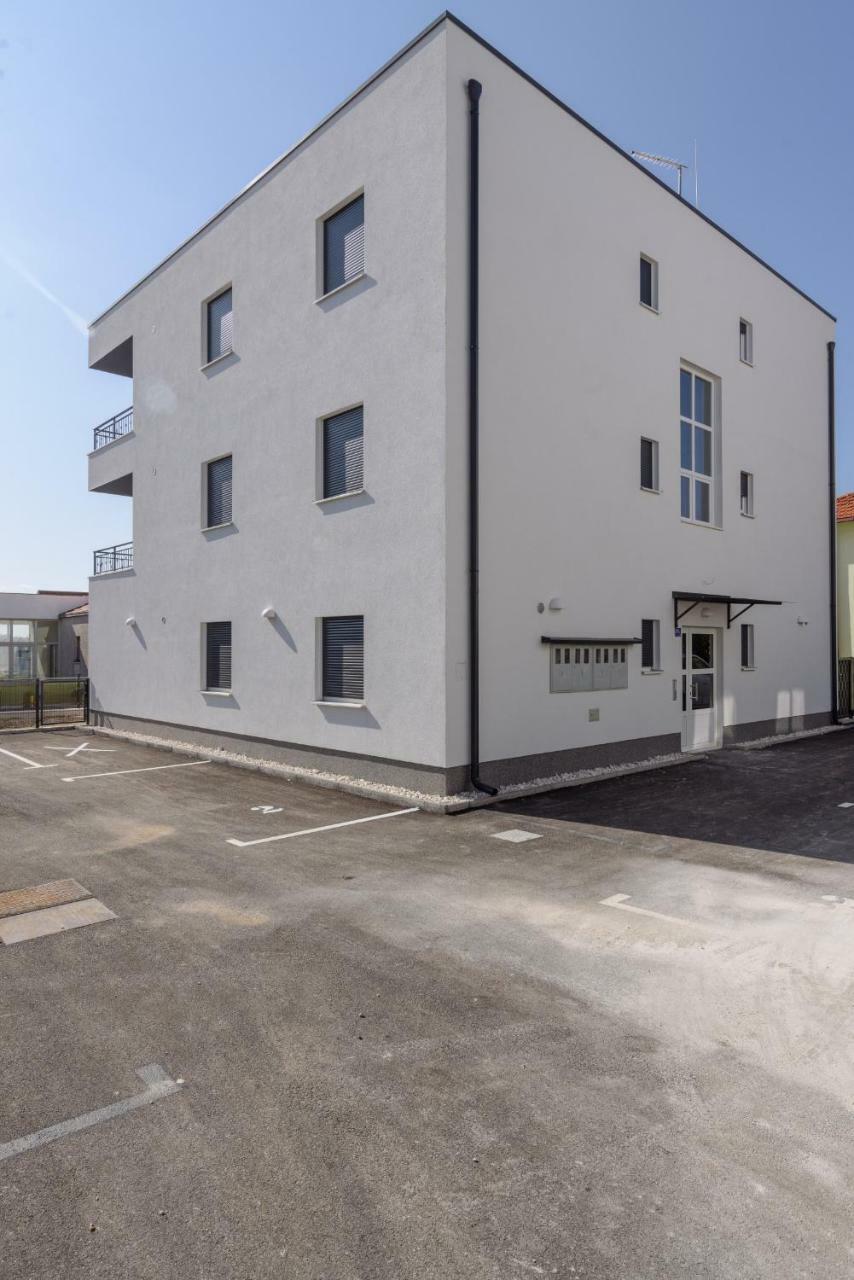 Luxury Apartman Ivana Trogir Eksteriør bilde