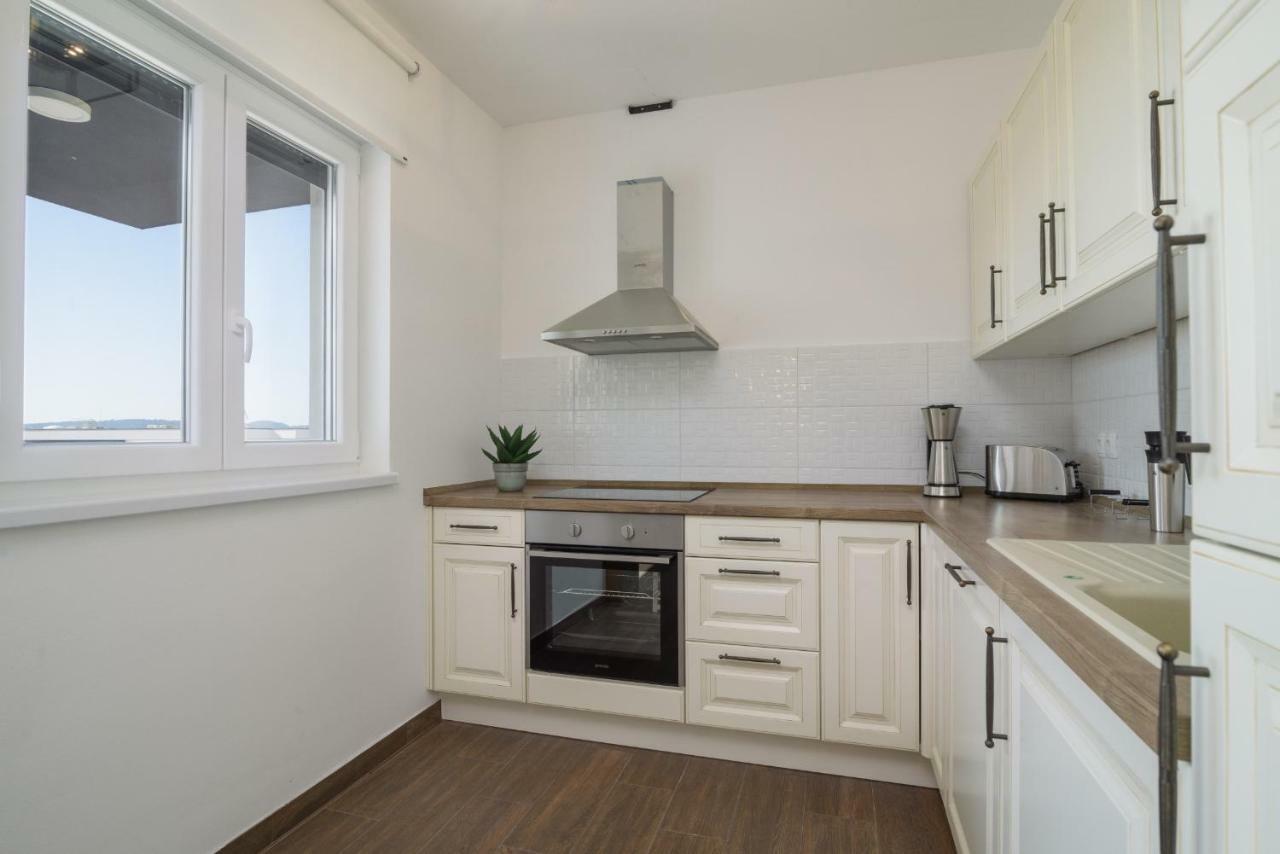 Luxury Apartman Ivana Trogir Eksteriør bilde