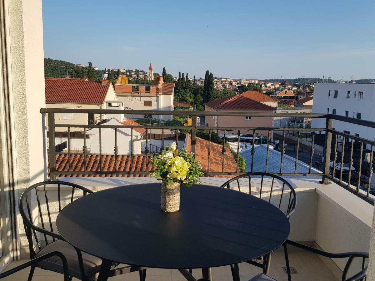 Luxury Apartman Ivana Trogir Eksteriør bilde